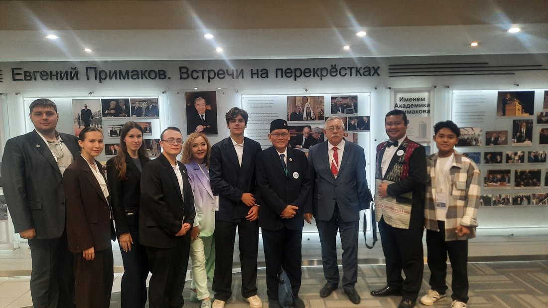 Ассамблея.jpg