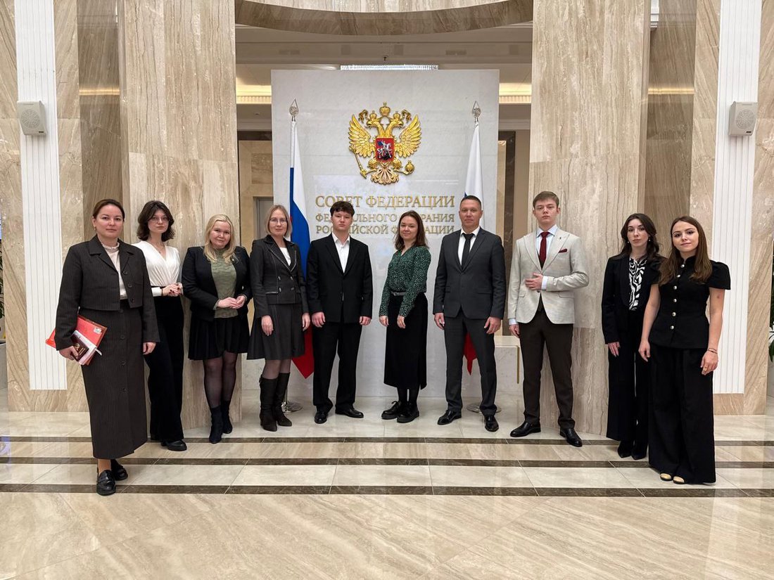 photo_5233302365123842255_y (1).jpg