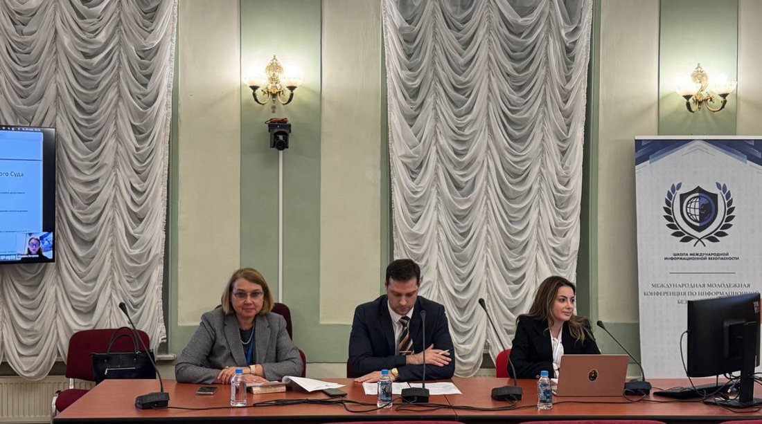 photo_5260239876018343776_y (1).jpg